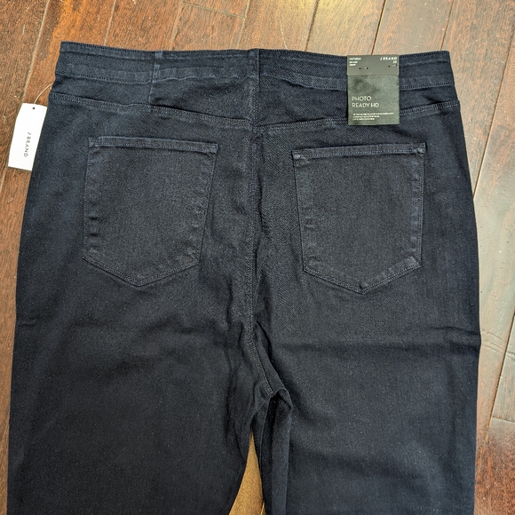 NWT J Brand Natasha High Rise Jeans in Penrose - Size 38 - Picture 11 of 12